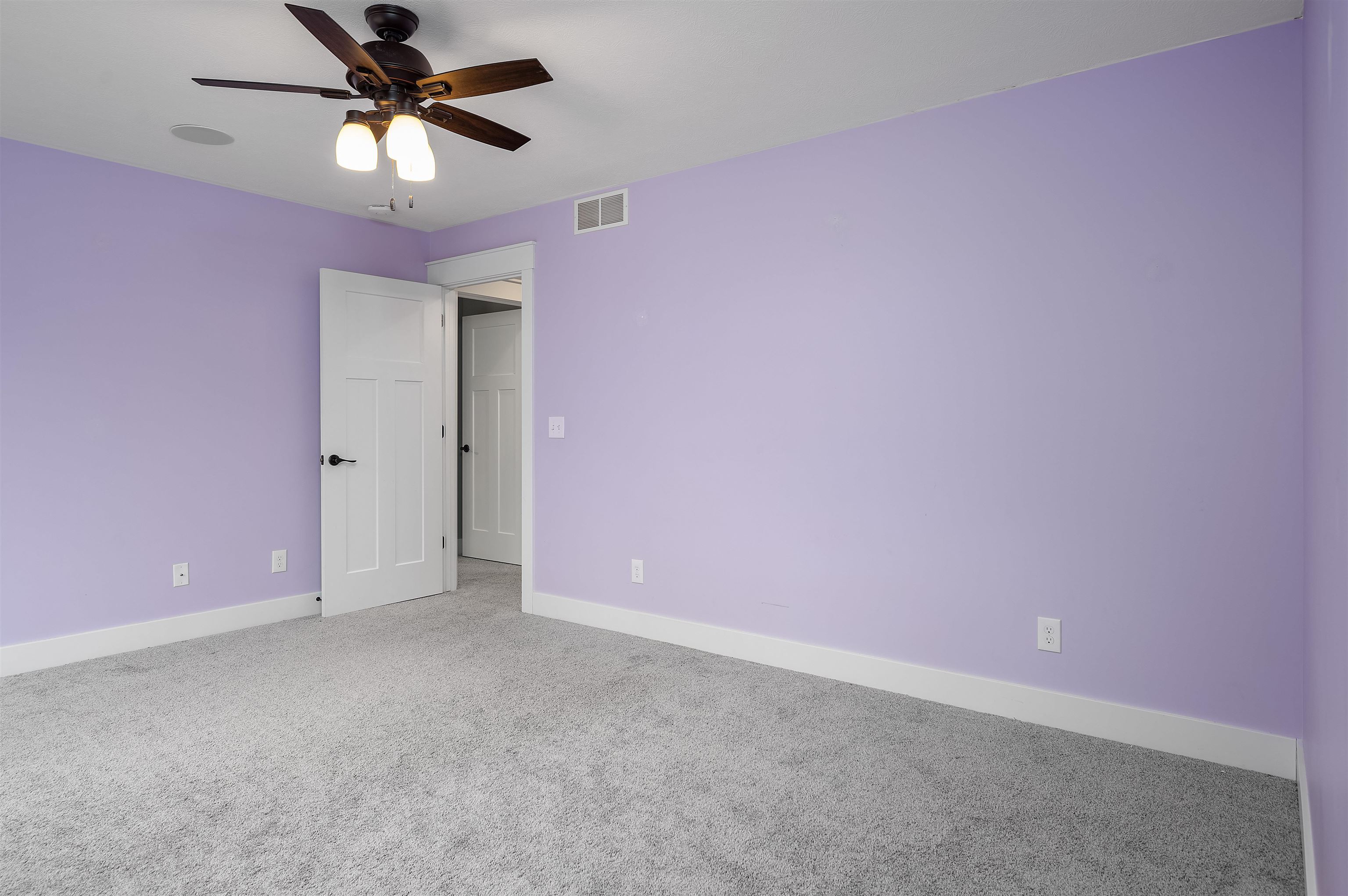 552 Napolean Way Traverse City, MI 49696 - Photo 41 of 75 1929844-17136cf8-67fb-4390-8c90-69a7189bd969.JPG