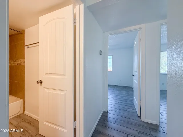 $995 | 349 North 11th Street, Unit 207, Phoenix, AZ 85006