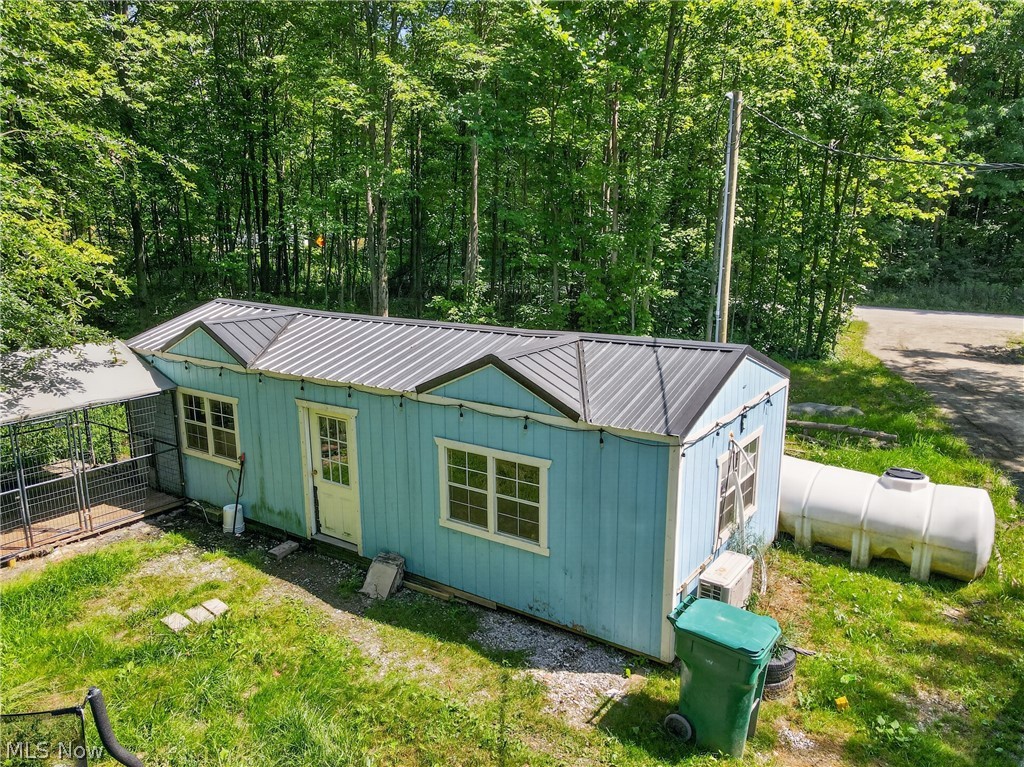 6737 Beckwith Road Pierpont, OH 44082 - Photo 5 of 37
