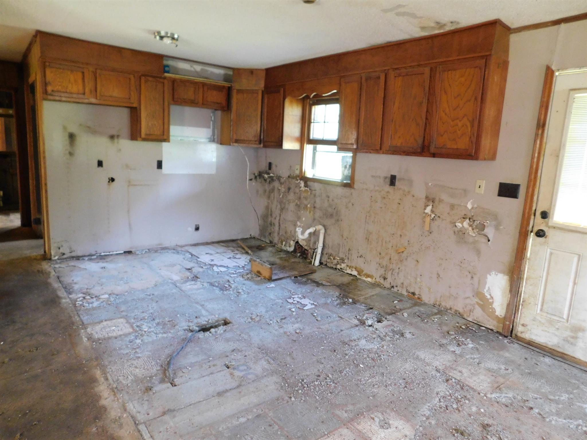 3035 Glendale Road Adamsville, TN 38310 - Photo 15 of 29 Gallery Image 15