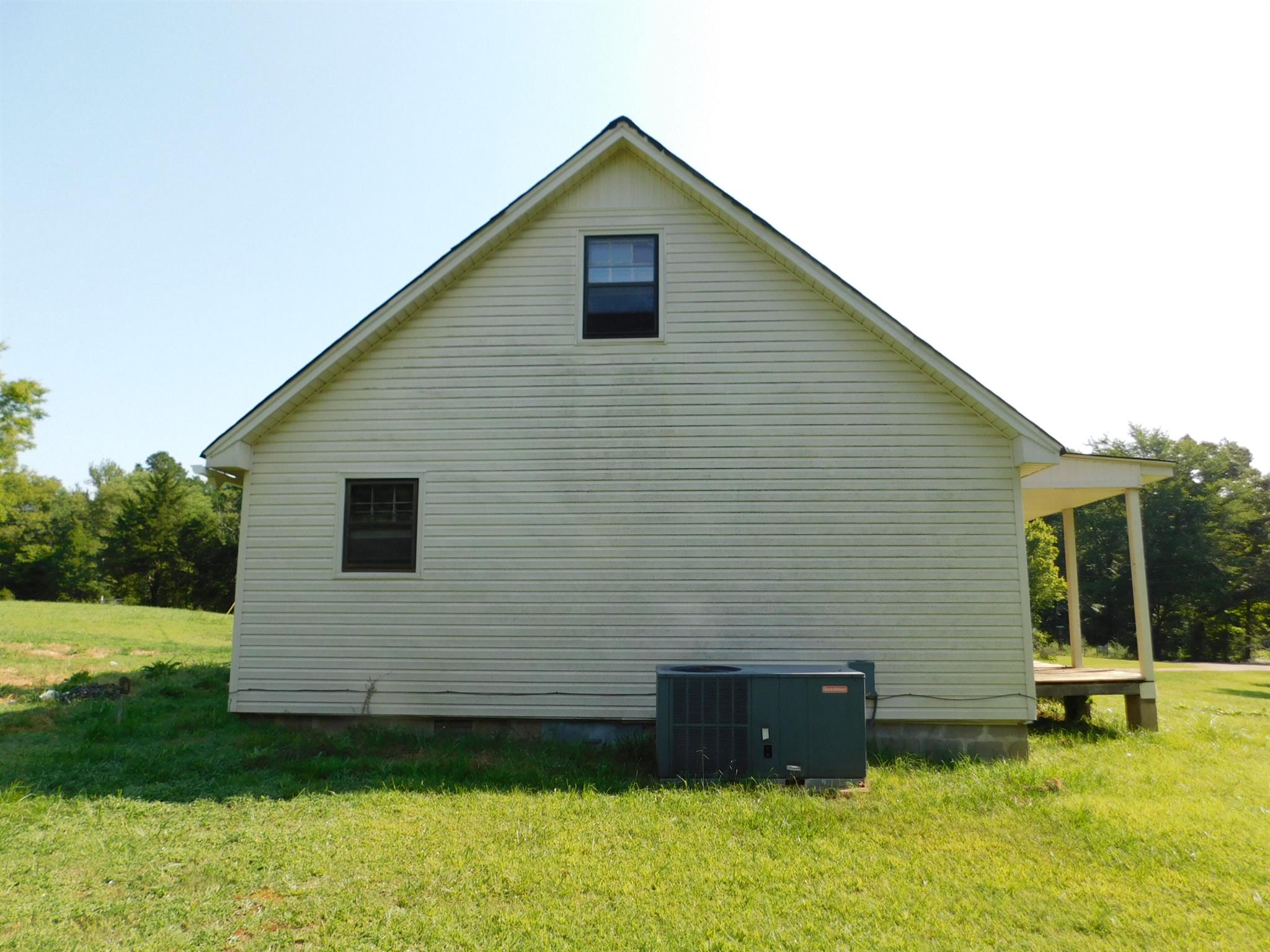 3035 Glendale Road Adamsville, TN 38310 - Photo 3 of 29 Gallery Image 3