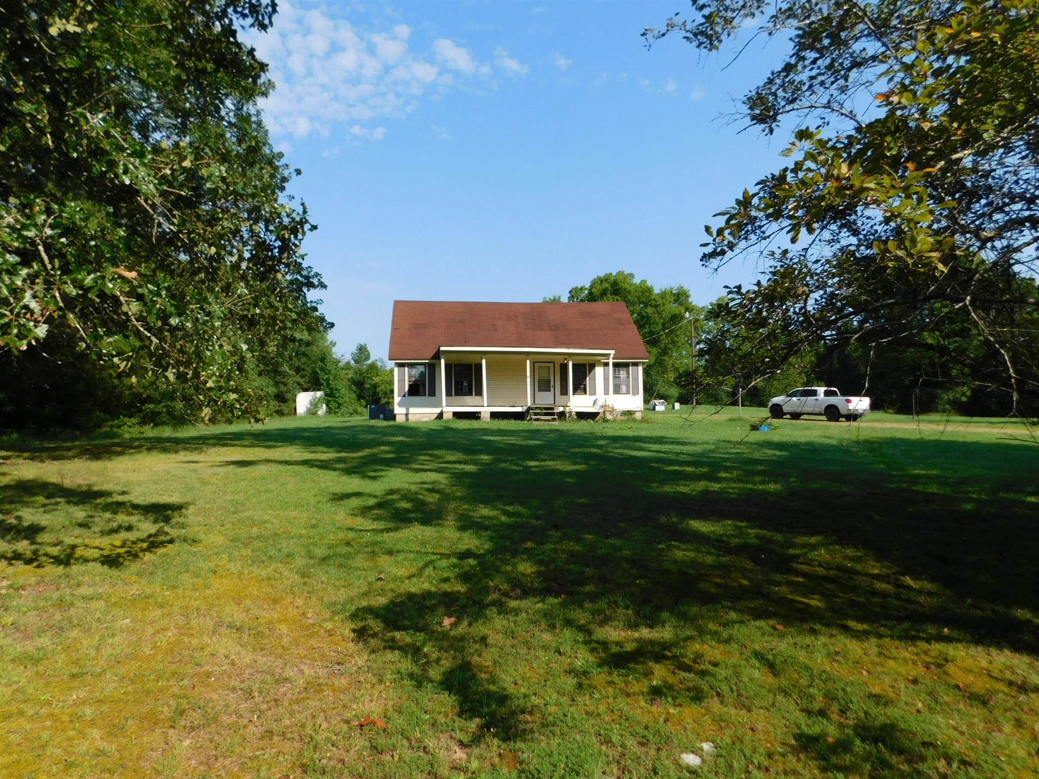 3035 Glendale Road Adamsville, TN 38310 - Photo 7 of 29 Gallery Image 7