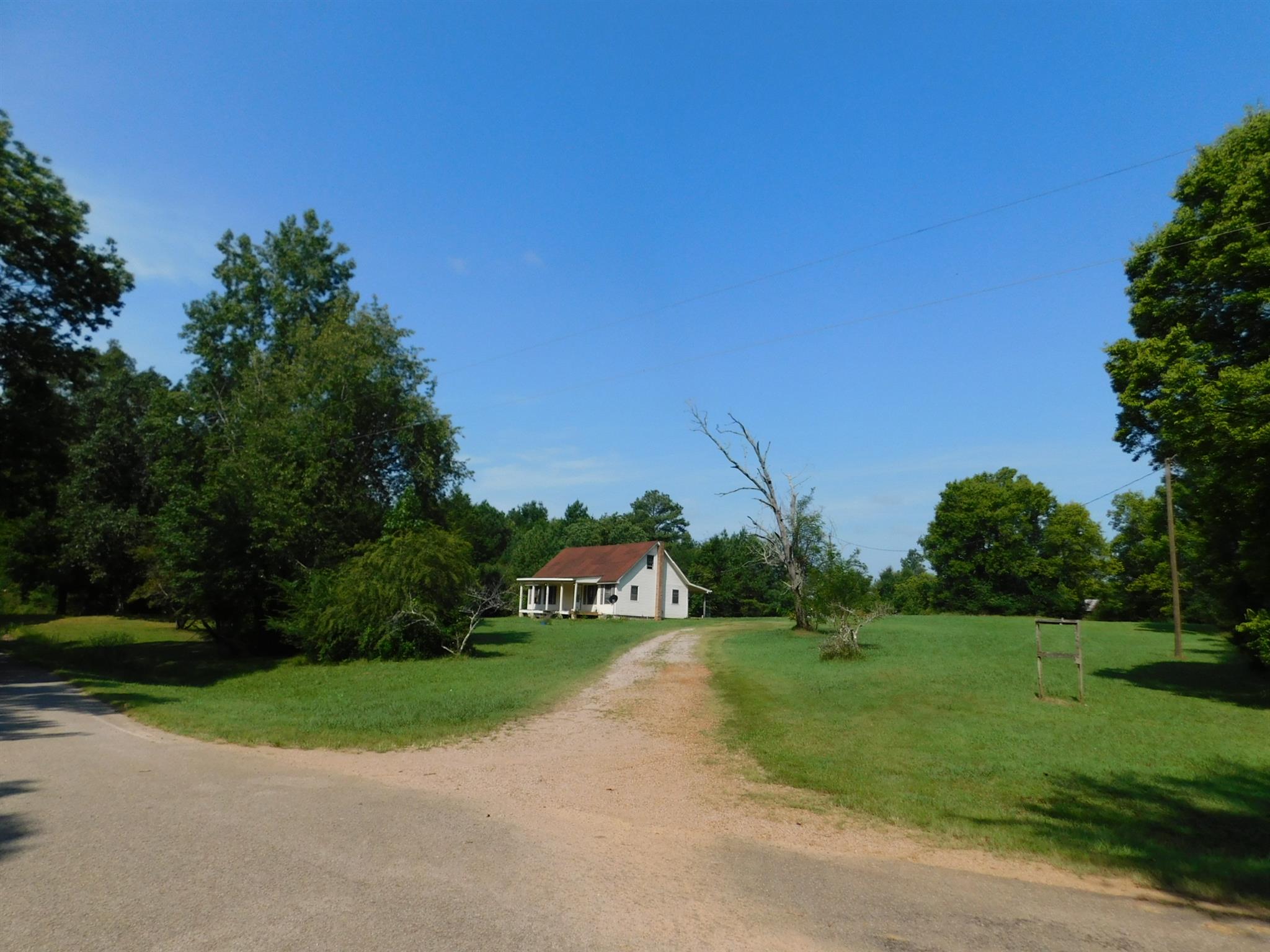 3035 Glendale Road Adamsville, TN 38310 - Photo 8 of 29 Gallery Image 8