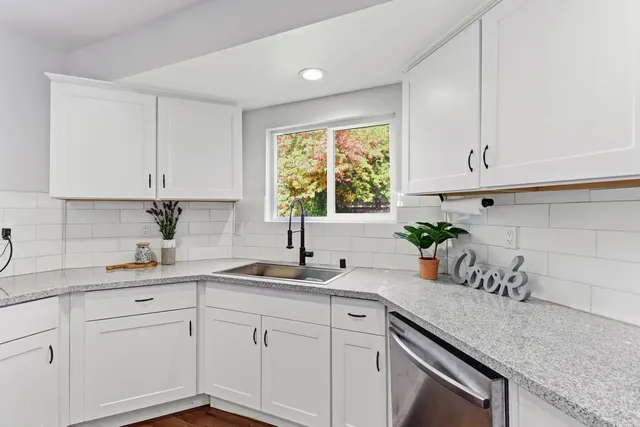 $699,000 | 3311 Whitney Avenue, Sacramento, CA 95821