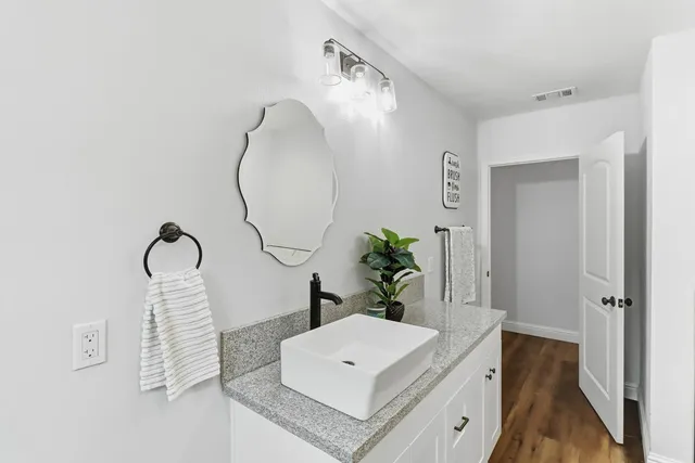 $699,000 | 3311 Whitney Avenue, Sacramento, CA 95821