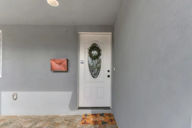 $699,000 | 3311 Whitney Avenue, Sacramento, CA 95821