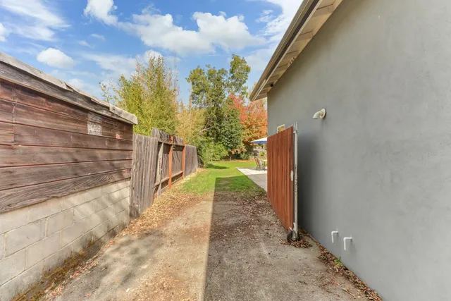 $699,000 | 3311 Whitney Avenue, Sacramento, CA 95821