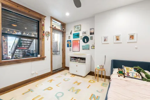 $580,000 | 1803 West Huron Street, Unit 2, Chicago, IL 60622