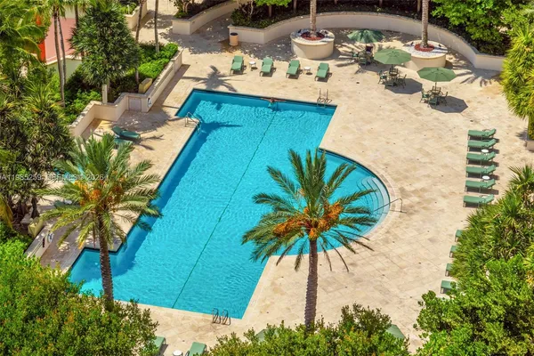 $4,550,000 | 781 Crandon Boulevard, Unit 1603, Key Biscayne, FL 33149