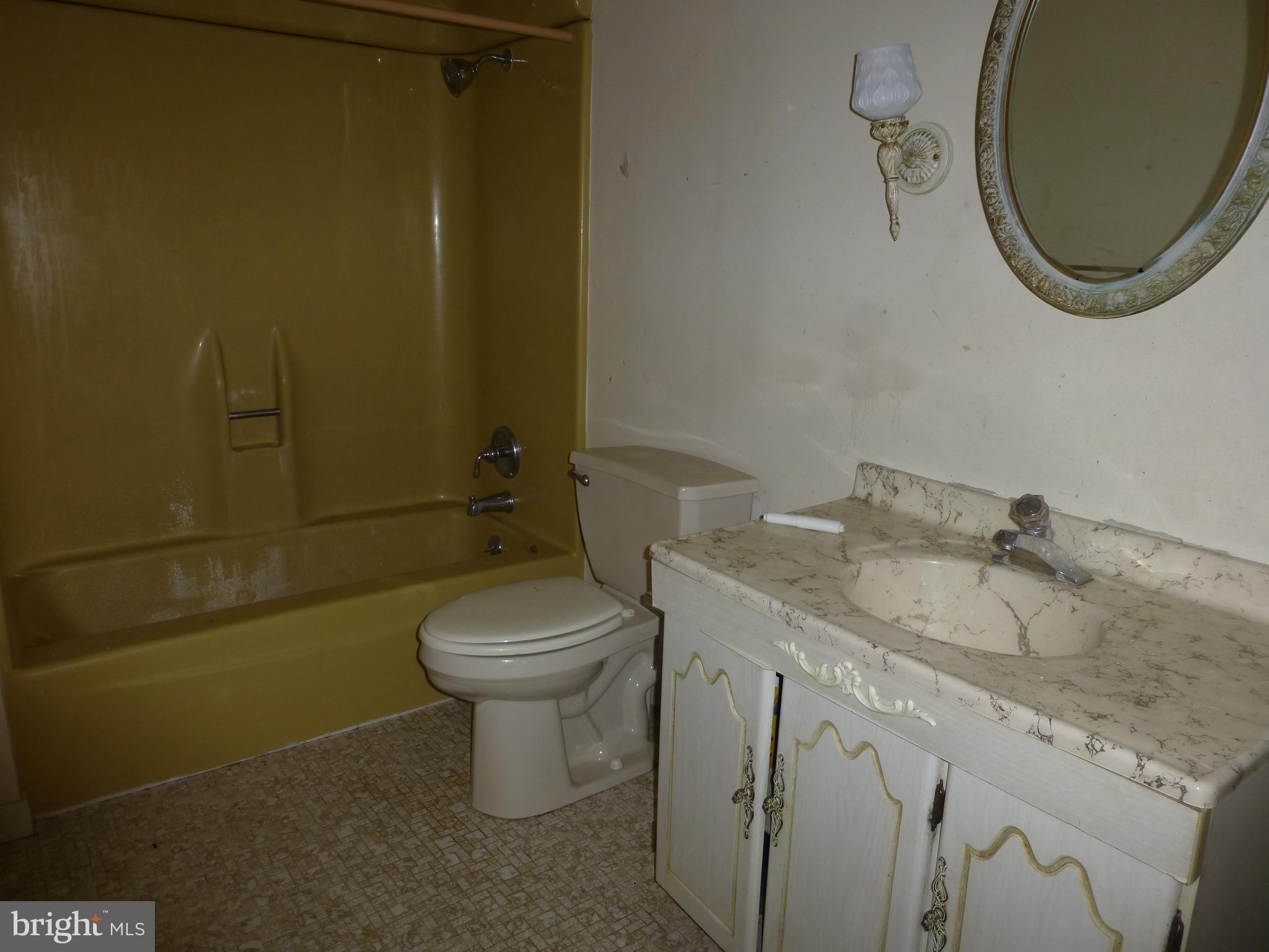 2105 Bath Road Bristol, PA 19007 - Photo 20 of 31 Gallery Image 20