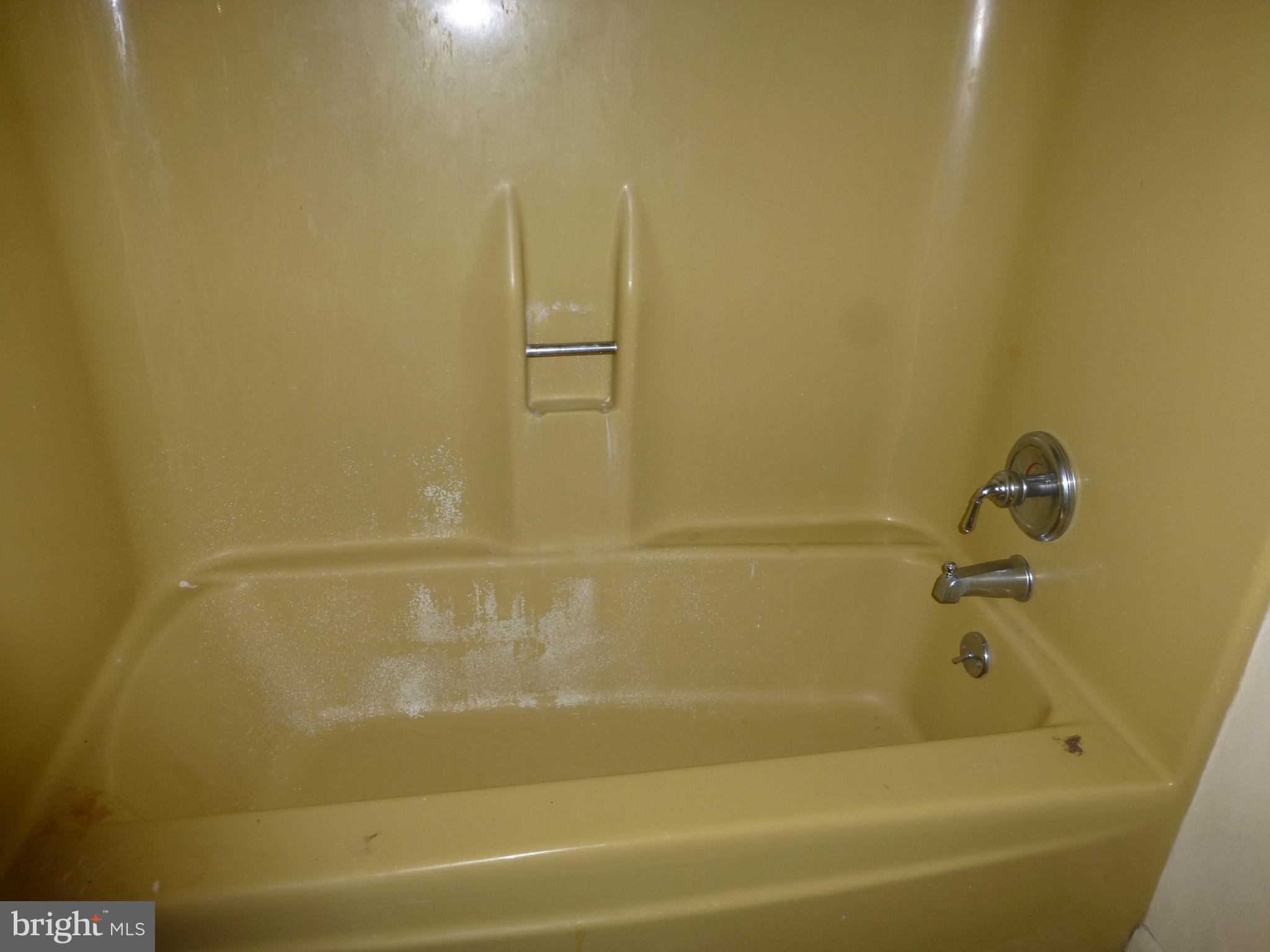 2105 Bath Road Bristol, PA 19007 - Photo 21 of 31 Gallery Image 21