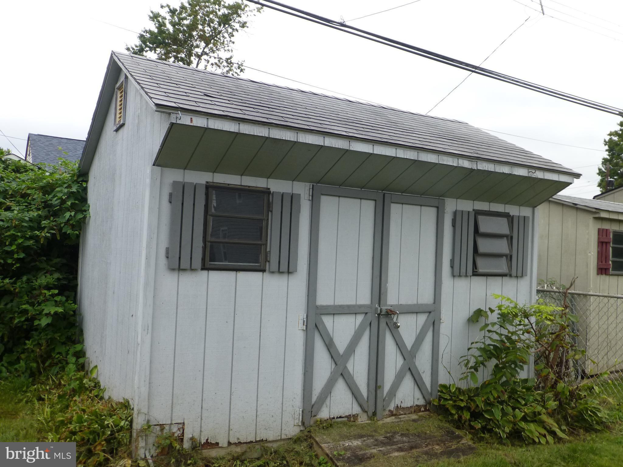 2105 Bath Road Bristol, PA 19007 - Photo 6 of 31 Gallery Image 6