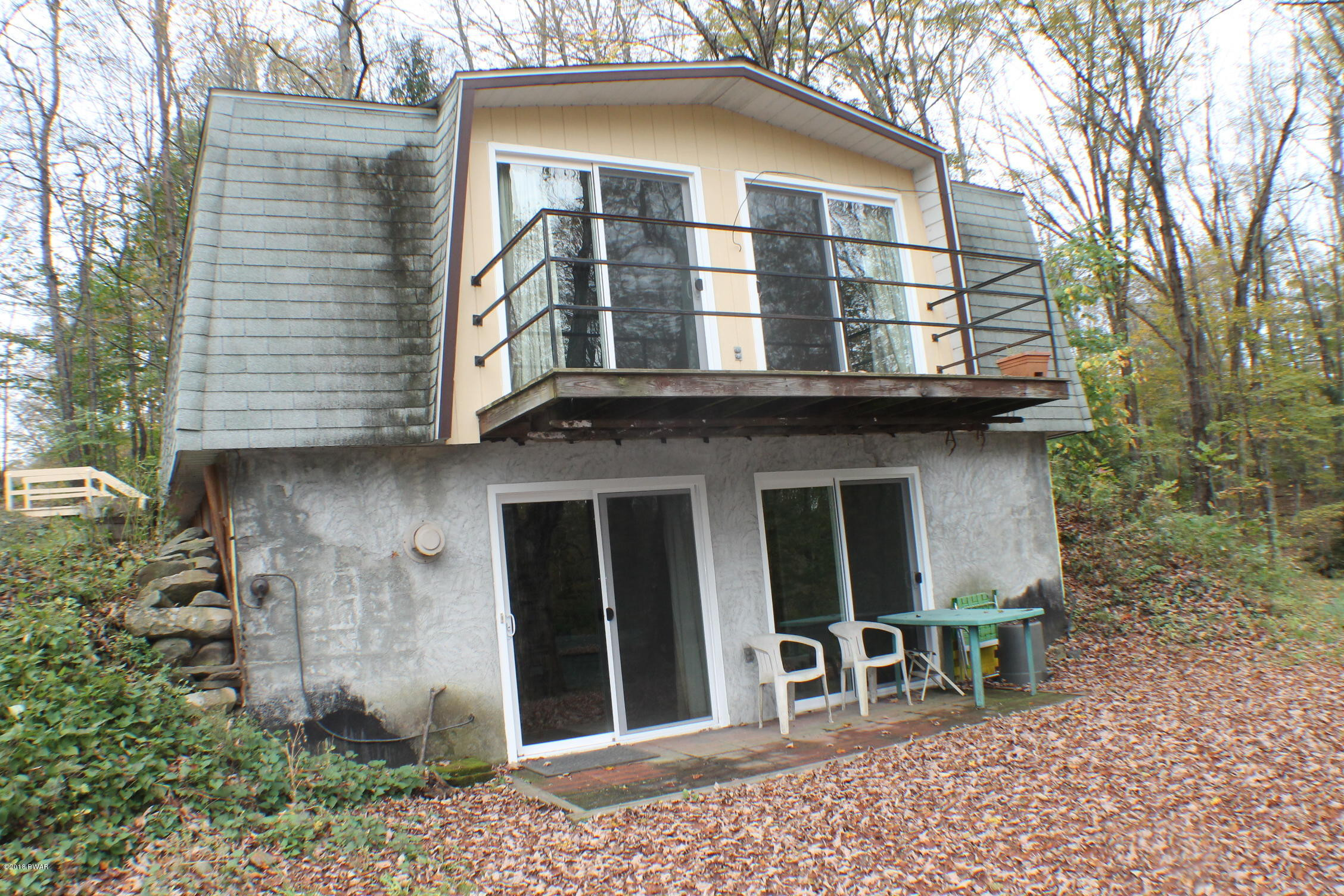 1726 O&W Road Starlight, PA 18461 - Photo 5 of 21 Back