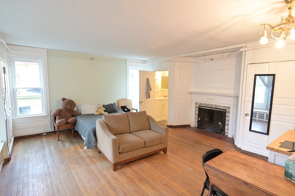 54 Nahant Street Lynn, MA 01902 - Photo 11 of 32