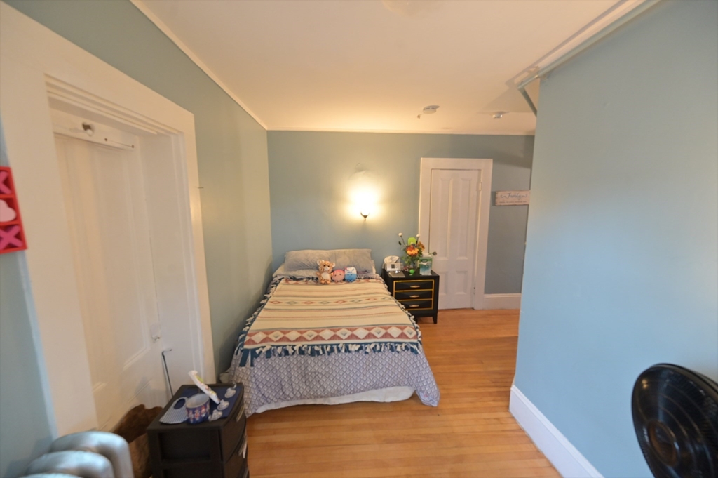 54 Nahant Street Lynn, MA 01902 - Photo 15 of 32