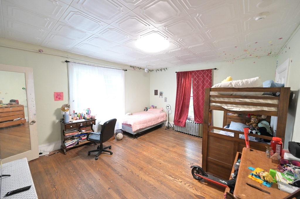 54 Nahant Street Lynn, MA 01902 - Photo 9 of 32