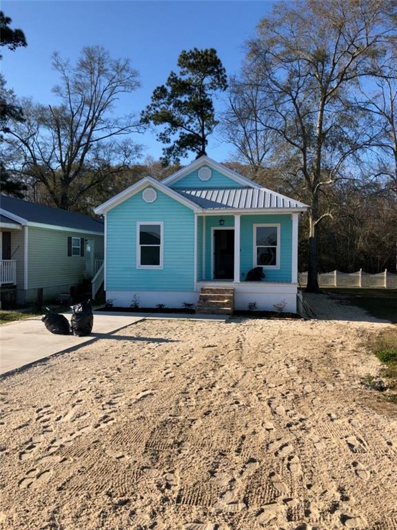 26295 Riverscape Drive Springfield, LA 70462 - Photo 2 of 13