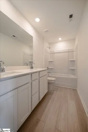 $1,800 | 124 Selton Place, Taylors, SC 29687