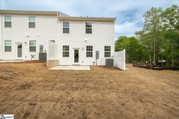 $1,800 | 124 Selton Place, Taylors, SC 29687