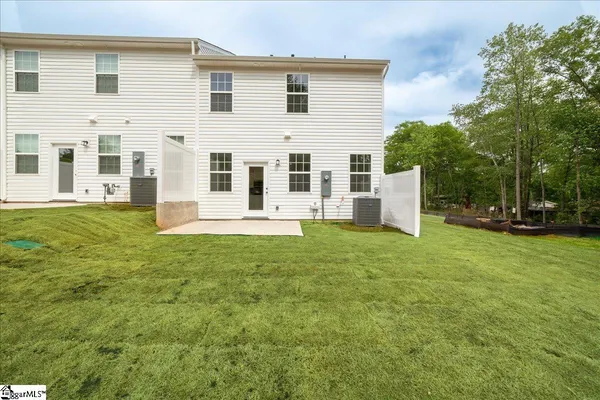 $1,800 | 124 Selton Place, Taylors, SC 29687