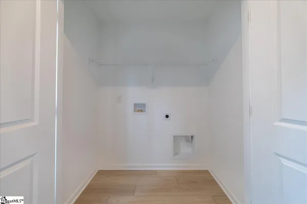 $1,800 | 124 Selton Place, Taylors, SC 29687