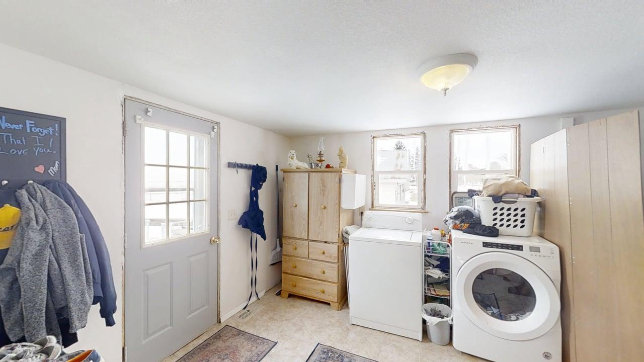 215 Grove Street Weldon, IL 61882 - Photo 15 of 24