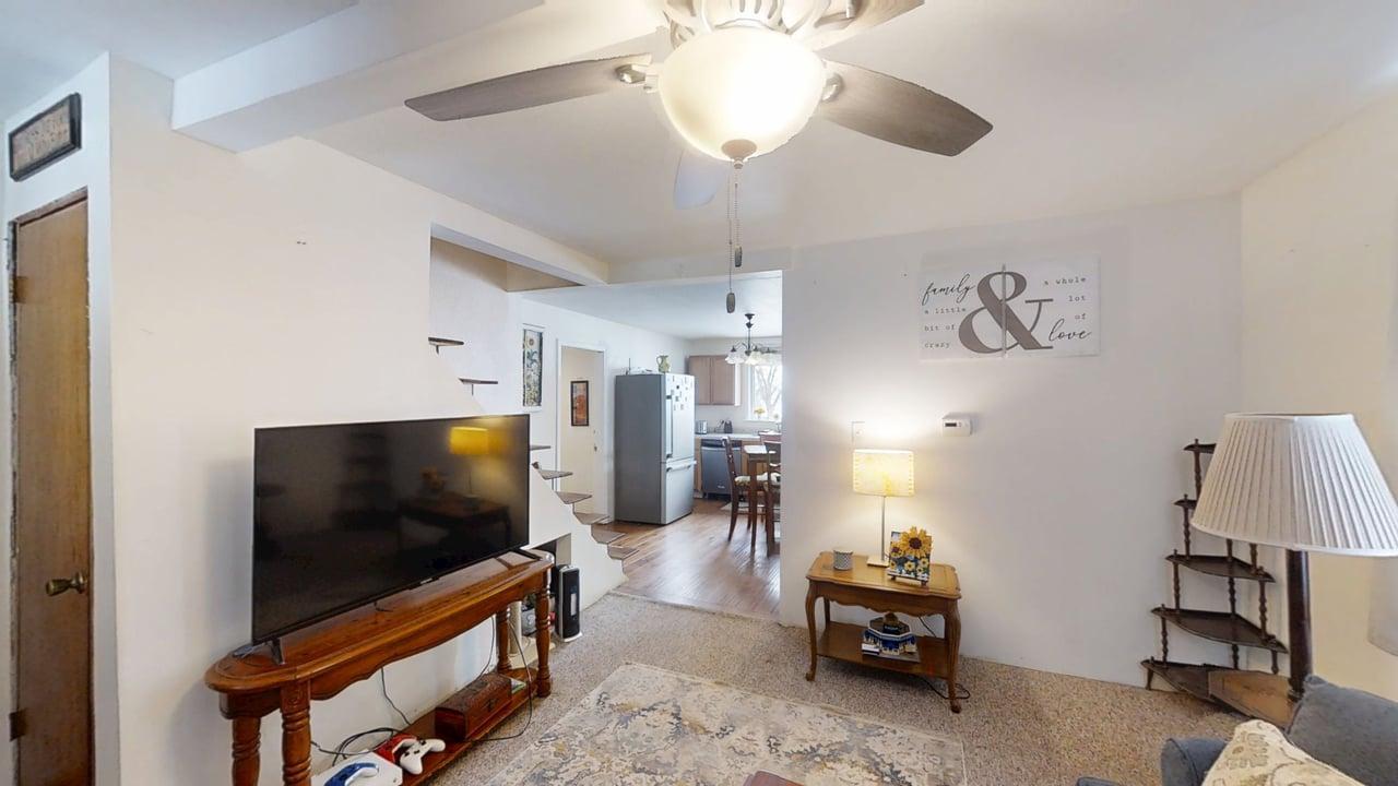 215 Grove Street Weldon, IL 61882 - Photo 6 of 24