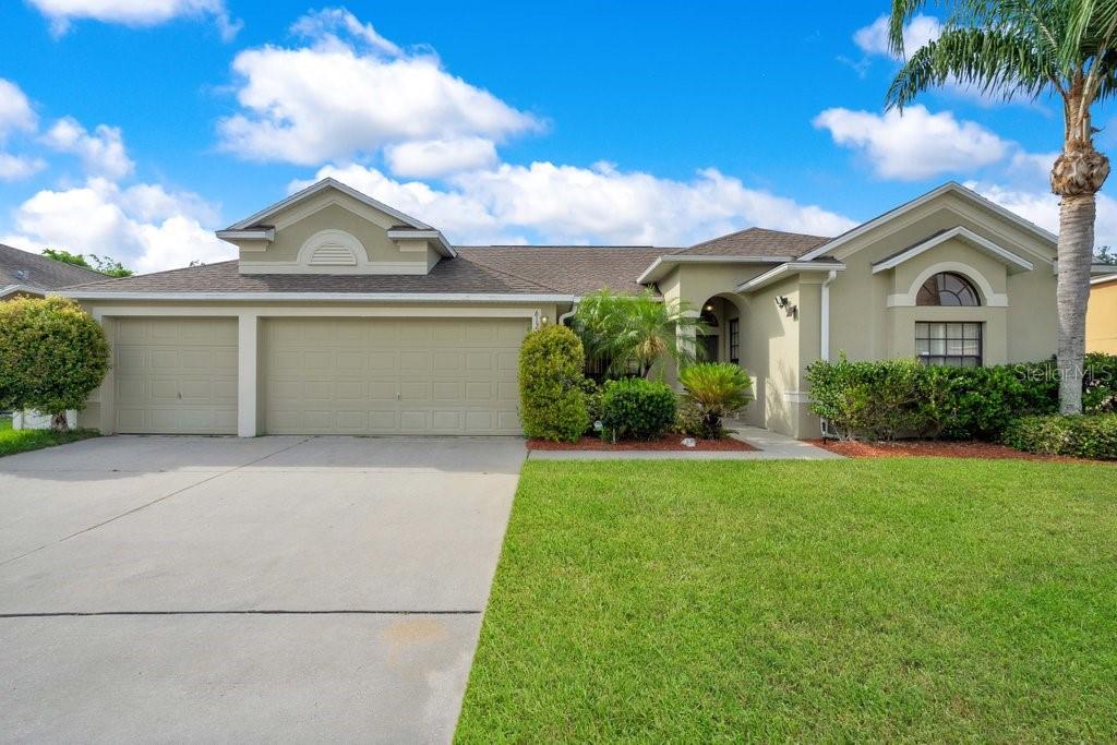 612 Coventry Road Davenport, FL 33897 - Photo 1 of 1