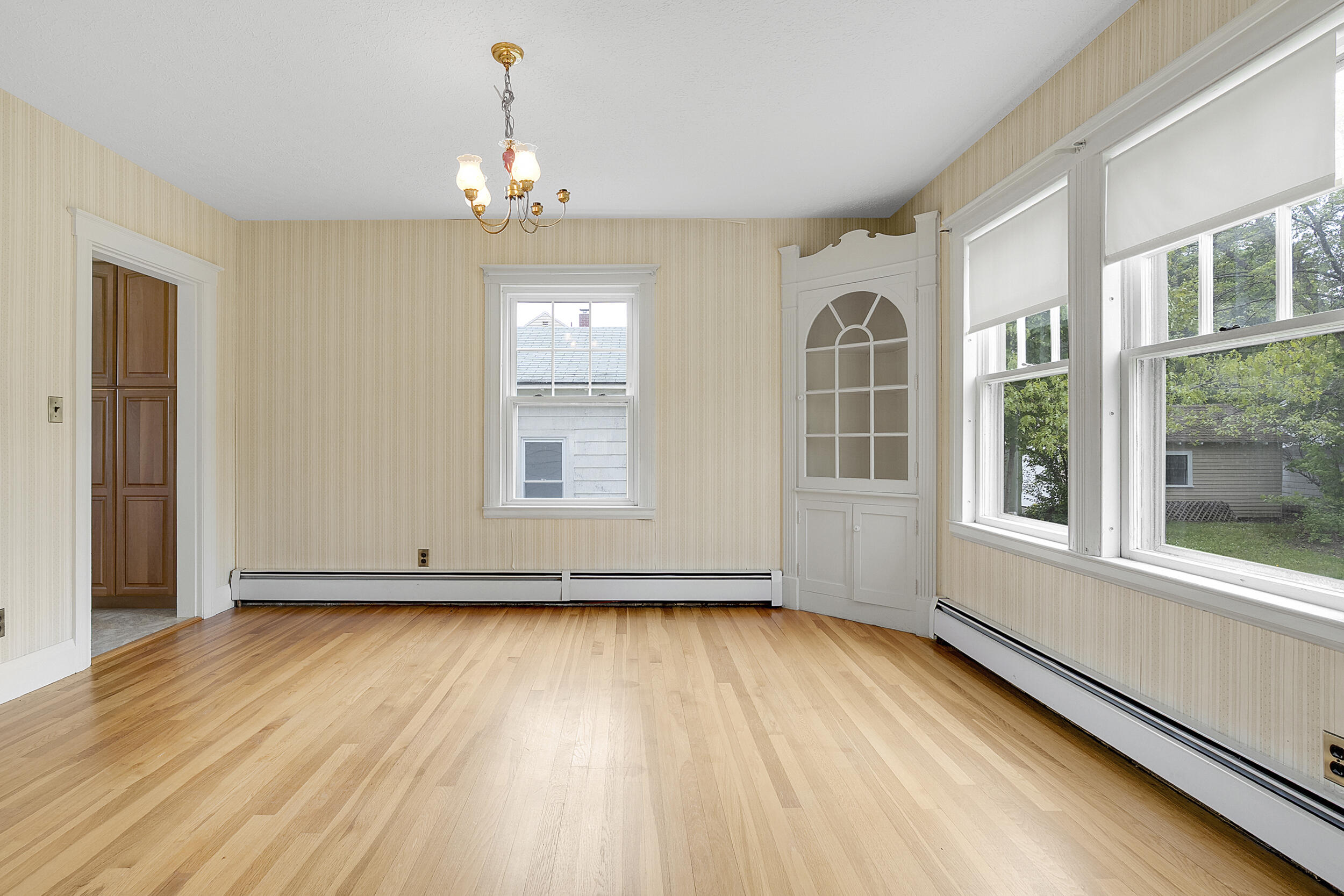 606 Main Street Springvale, ME 04083 - Photo 14 of 42 16_606main-7