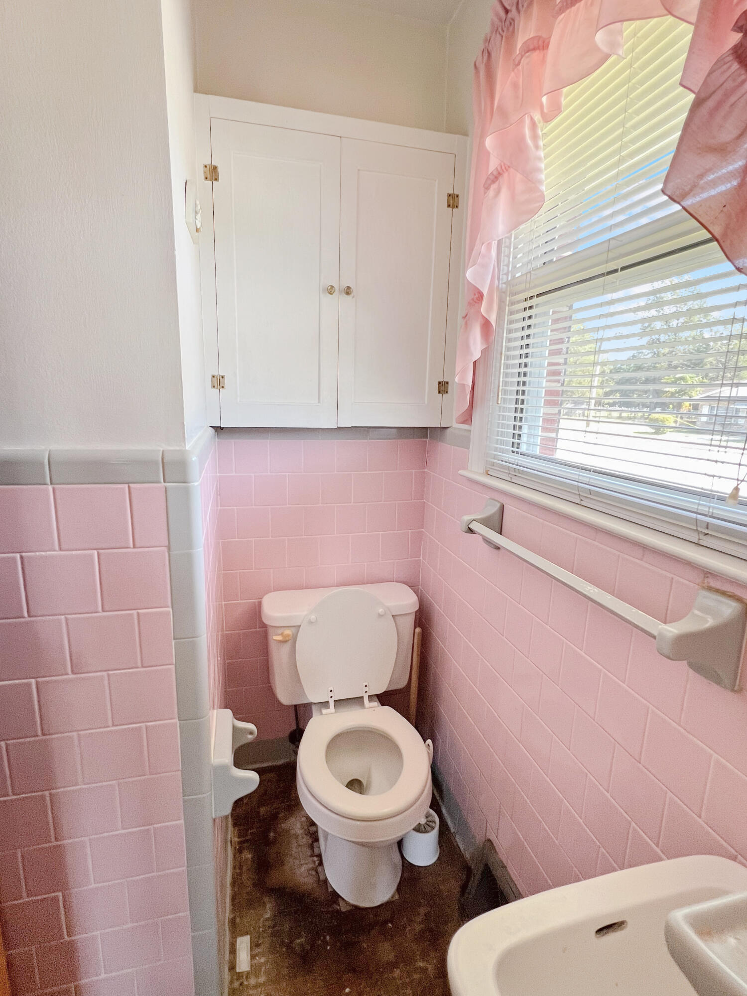 300 North Metts Street St. George, SC 29477 - Photo 8 of 15 300ba2