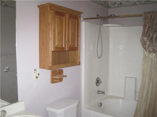 1954 Portway Road Spring Hill, TN 37174 - Photo 11 of 16 Master bathroom with combo tub and shower.