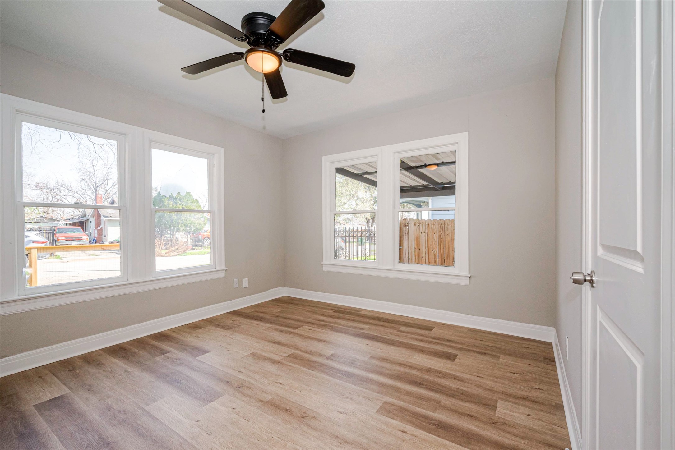 7424 Rusk Street Houston, TX 77011 - Photo 18 of 34
