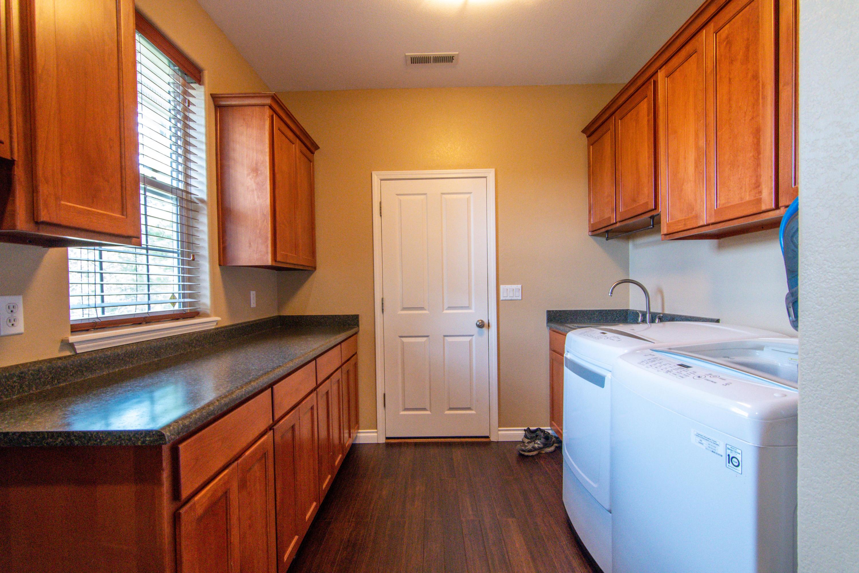 261 Keen Road Grants Pass, OR 97527 - Photo 18 of 36 Keen Rd-28