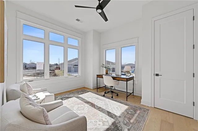 $849,950 | 22164 West 94th Terrace, Lenexa, KS 66220