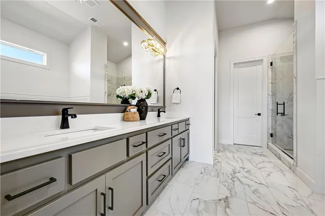 $849,950 | 22164 West 94th Terrace, Lenexa, KS 66220