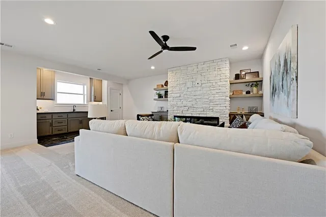 $849,950 | 22164 West 94th Terrace, Lenexa, KS 66220