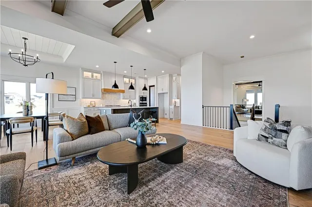 $849,950 | 22164 West 94th Terrace, Lenexa, KS 66220