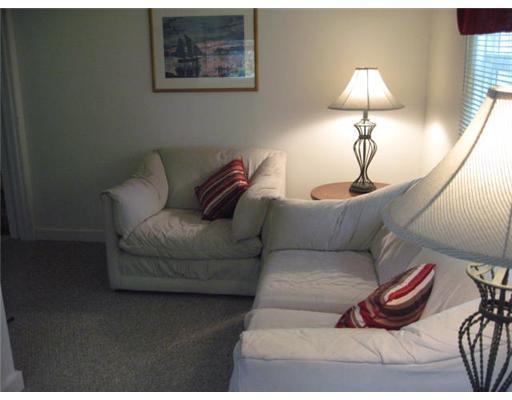 18 Follamsbee Road Newry, ME 04261 - Photo 8 of 13 Den/Family/Great Room.