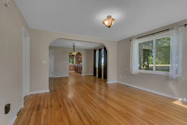 $175,000 | 109 Main Street East, Spring Hill, MN 56352