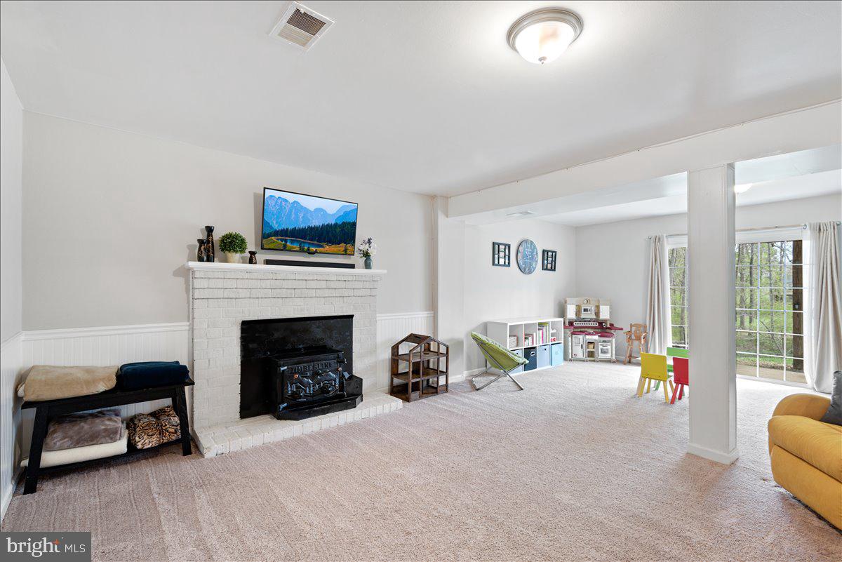 103 Choptank Road Stafford, VA 22556 - Photo 22 of 31 Lower level family room