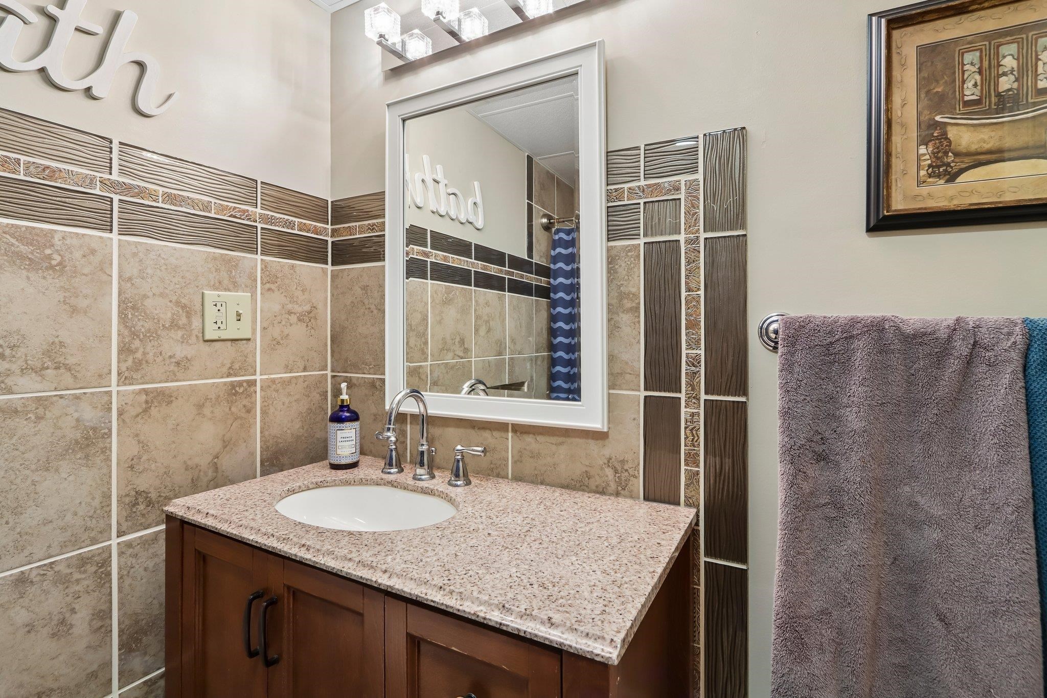 204 6th Street Waunakee, WI 53597 - Photo 33 of 58