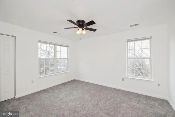 $2,300 | 1025 Gardenview Loop, Unit 301, Woodbridge, VA 22191
