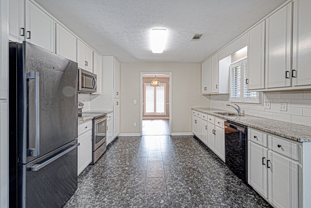 6025 Old Dominion Road Columbus, GA 31909 - Photo 13 of 30 Gallery Image 13
