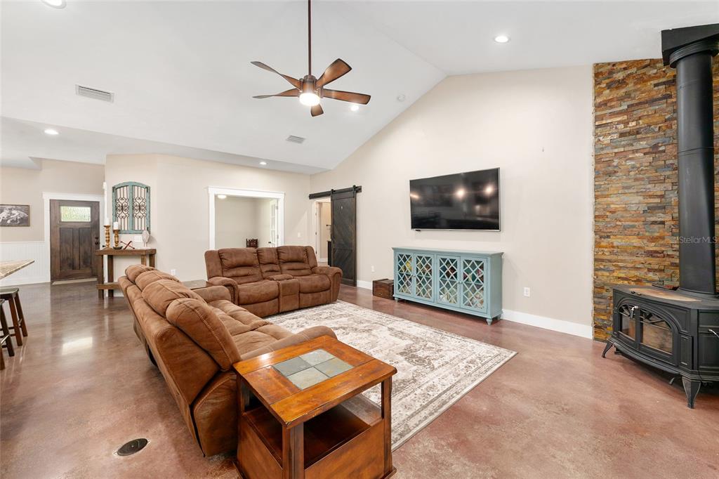 357 Southwest Conestoga Way Fort White, FL 32038 - Photo 20 of 52