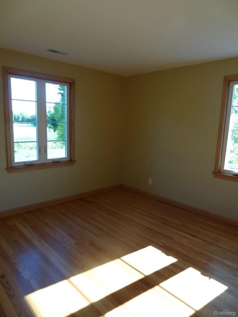 280 Wright Road Howell, MI 48843 - Photo 9 of 9 Bedroom