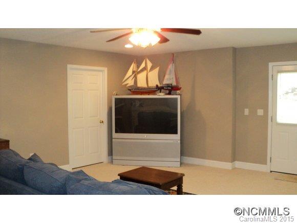 237 Chapel Point Road Lake Lure, NC 28746 - Photo 18 of 24 Gallery Image 18