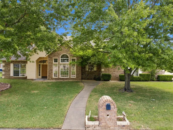 $362,999 | 1206 Fairway Street, Claremore, OK 74019