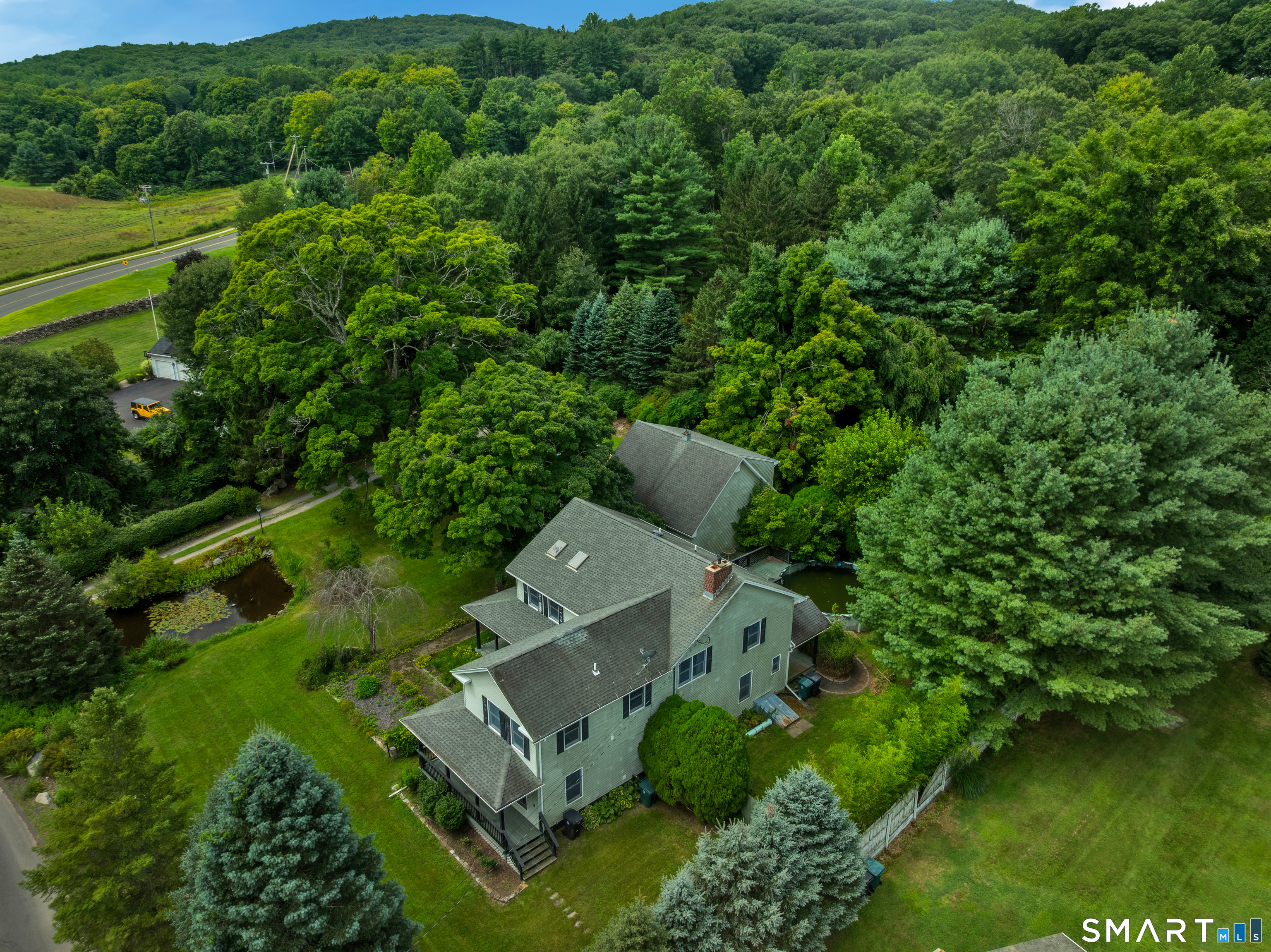 1253 Marion Road Cheshire, CT 06410 - Photo 22 of 33 Gallery Image 22