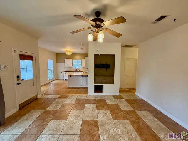 $1,500 | 13337 Bayou Grand S Boulevard, Gonzales, LA 70737