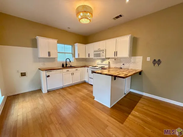 $1,500 | 13337 Bayou Grand S Boulevard, Gonzales, LA 70737